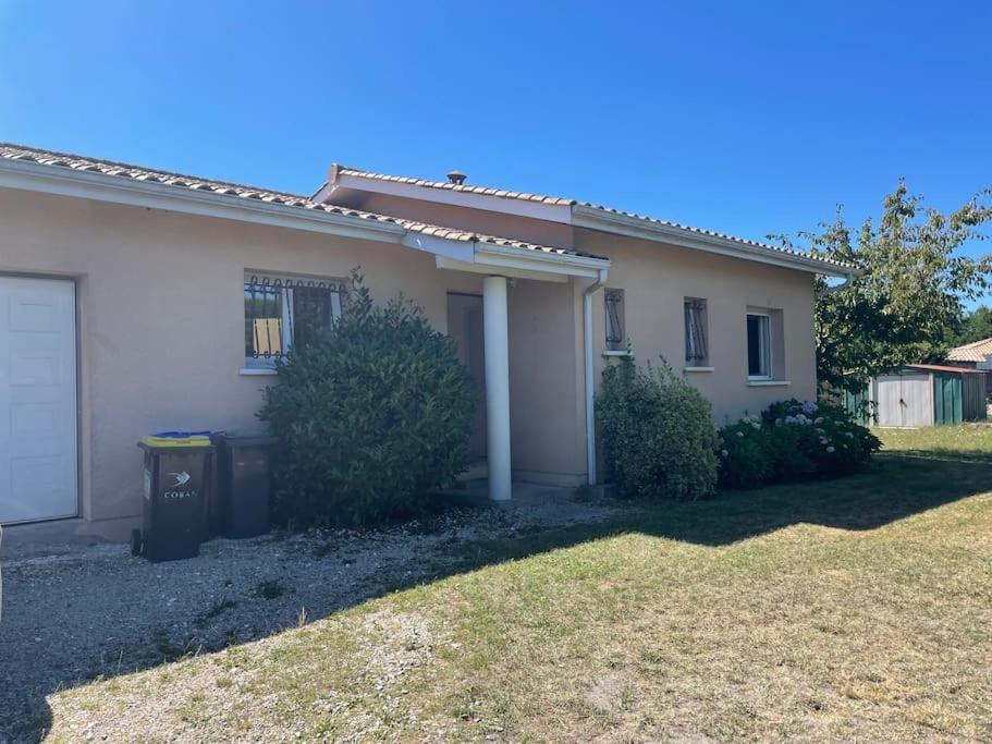 Maison Dans Un Environnement Vert Et Tres Calme Villa Ares Exterior photo